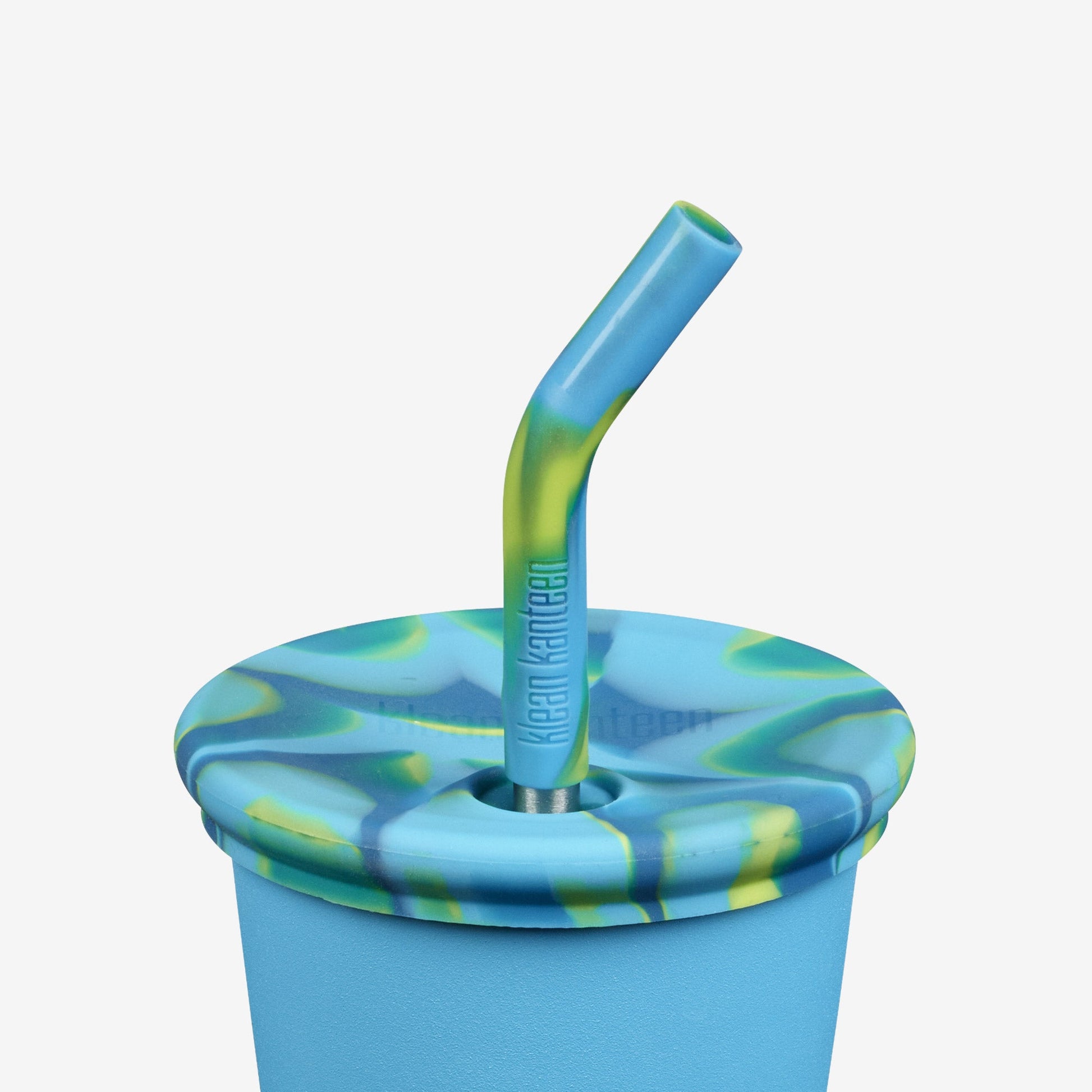 kid-s-cup-straw-lid-2-pack-f1 10oz_Kid_Cup_HawaiianOcean_CloseUp_17af87f2-930a-4334-802c-8f29518f291a.jpg