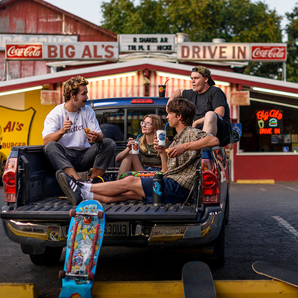 16oz-pint-cup-santa-cruz-b4 16oz_pints_santa_cruz_2_vacationdot_wavedot_skaters_truckbed_square.jpg