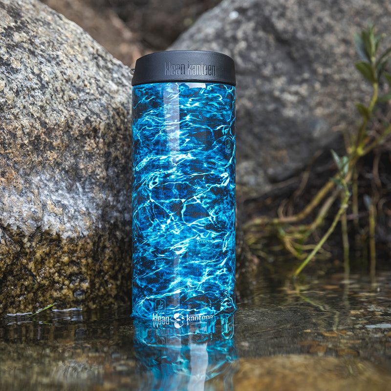 16oz-tkwide-with-cafe-cap-mossy-oak-p8 16oz_tumbler_mossyoak_bass_cafe_water_closeup_square.jpg