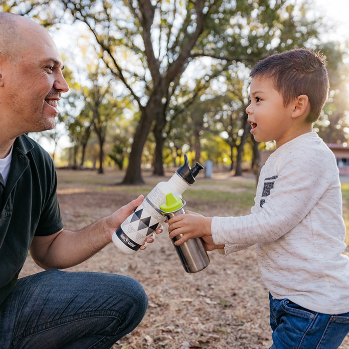 classic-kid-sippy-cap-m8 K12CNSIPPY-BS-sippy_cap_dad_lifestyle.jpg