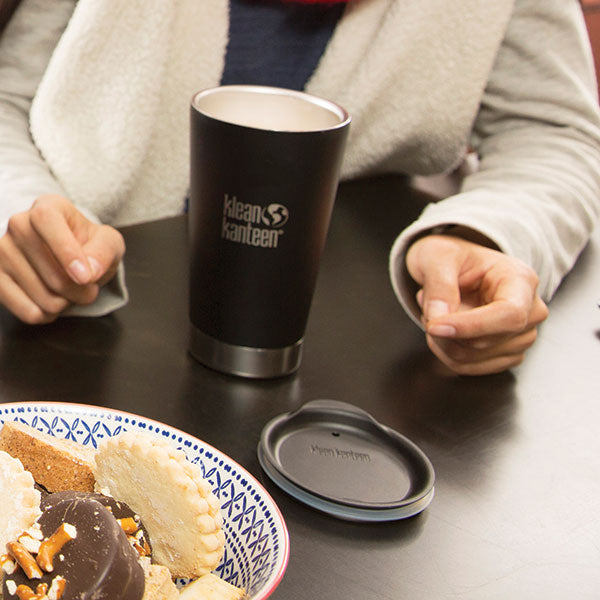 tumbler-lid-b8 K8VSSC-SB-tumblers-lid-lifestyle.jpg