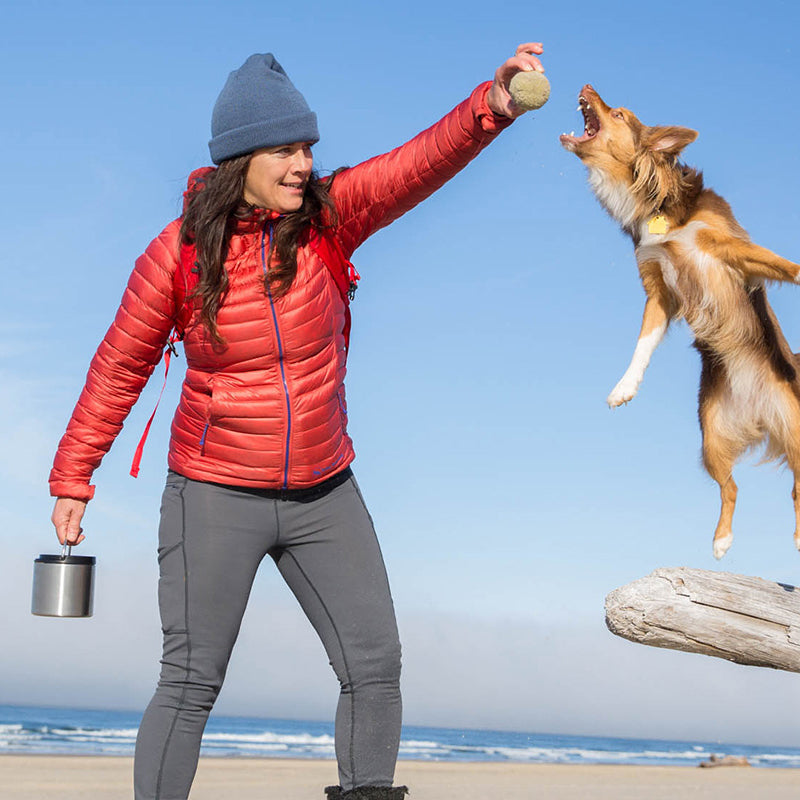 32oz-tkcanister-food-container-h7 food_canister_32oz_girl_beach_dog_jump_square.jpg