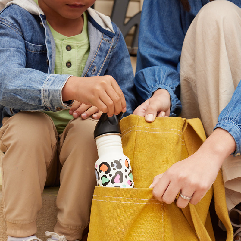 12oz-kid-s-classic-with-flip-seal-sport-cap-y6 kid_sport_flip_seal_12oz_bag_pull_square.jpg