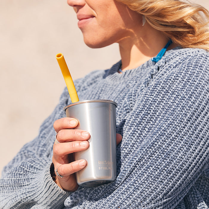 straw-4-pack-z5 recycled_steel_straw_pint_sun_lifestyle.jpg