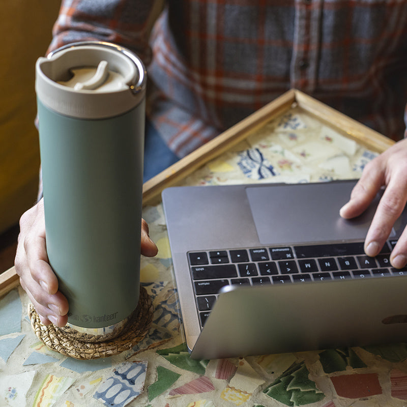 20oz-tkwide-with-cafe-cap-e4 tkwide_20oz_insulated_tumbler_cafe_laptop_closeup_square.jpg