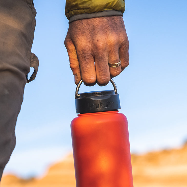 wide-loop-cap-w-bale-v5 wide_loop_cap_bale_hand_carry.jpg